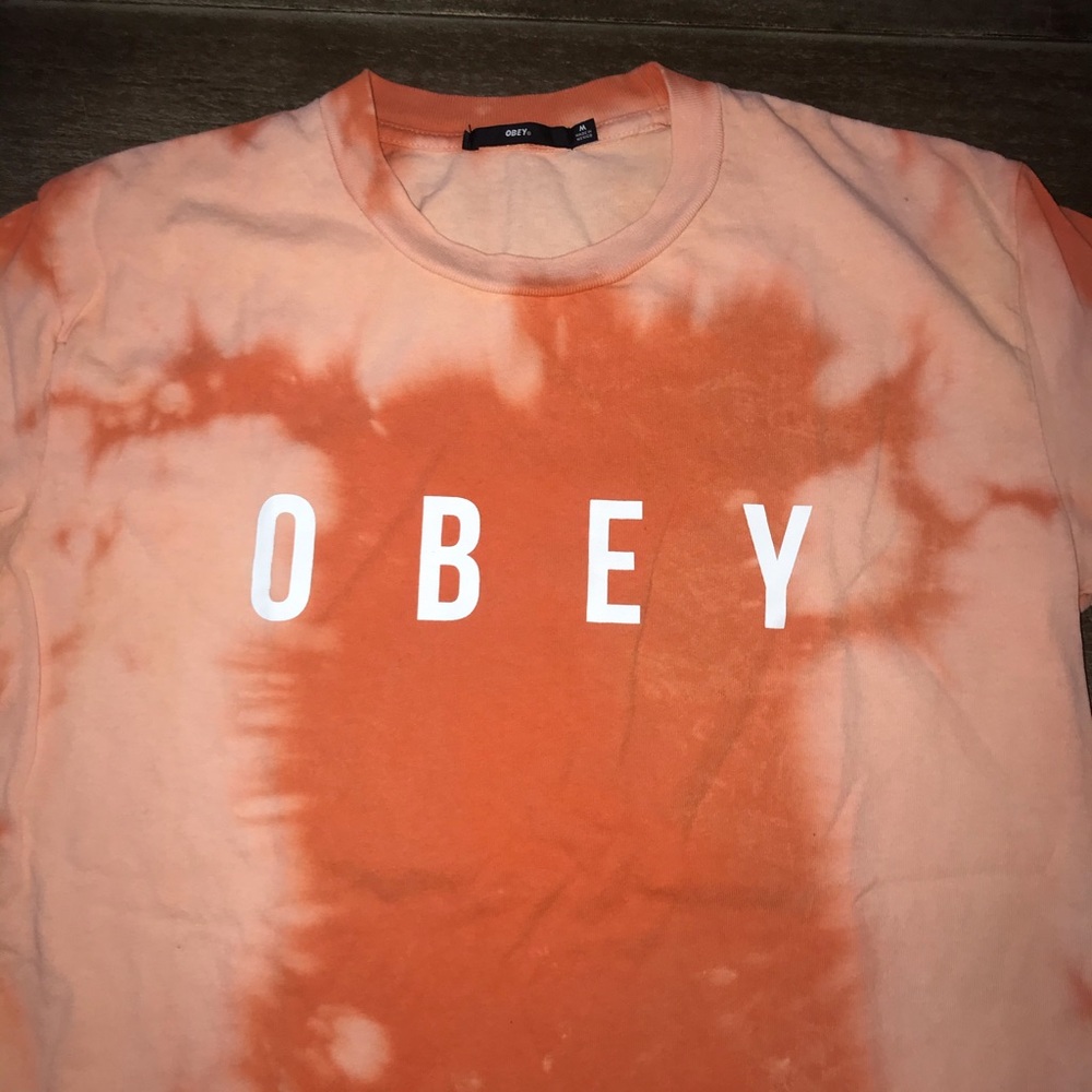 Obey tie dye shirt